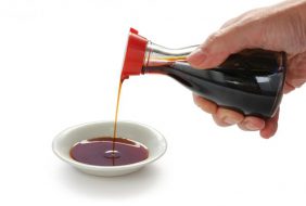 Ăn giảm muối và giảm đường để phòng các bệnh không lây nhiễm
