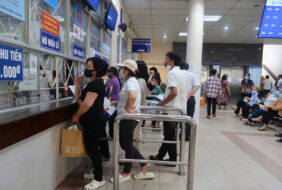 Bệnh viện công ở TP.HCM giảm tải nhờ chuyển đổi số