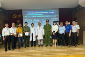 TỔ CHỨC TUYÊN TRUYỀN PHÁP LUẬT, HƯỚNG DẪN KỸ NĂNG ĐẢM BẢO AN NINH TRẬT TỰ CHO ĐỘI NGŨ Y BÁC SĨ, NHÂN VIÊN Y TẾ VÀ LỰC LƯỢNG BẢO VỆ TẠI BỆNH VIỆN MẮT