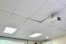 NÂNG TẦM HOẠT ĐỘNG CÔNG TÁC XÃ HỘI HƯỚNG ĐẾN CHĂM SÓC SỨC KHỎE BỆNH NHÂN TOÀN DIỆN TẠI BỆNH VIỆN MẮT
