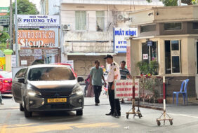 THÔNG BÁO: PHÂN LUỒNG XE Ô TÔ ĐƯA ĐÓN NGƯỜI BỆNH TẠI CỔNG NGUYỄN THÔNG (ÁP DỤNG TỪ 08/4/2026)