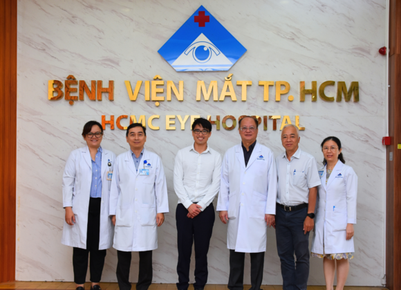 BỆNH VIỆN MẮT TP.HCM TIẾP ĐOÀN CHUYÊN GIA TỔ CHỨC PROJECT VIETNAM FOUNDATION